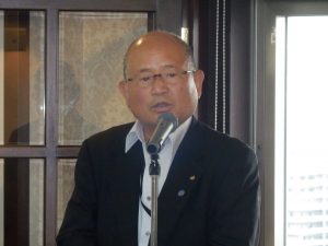 【興梠会長：ニューヨークへの道を】